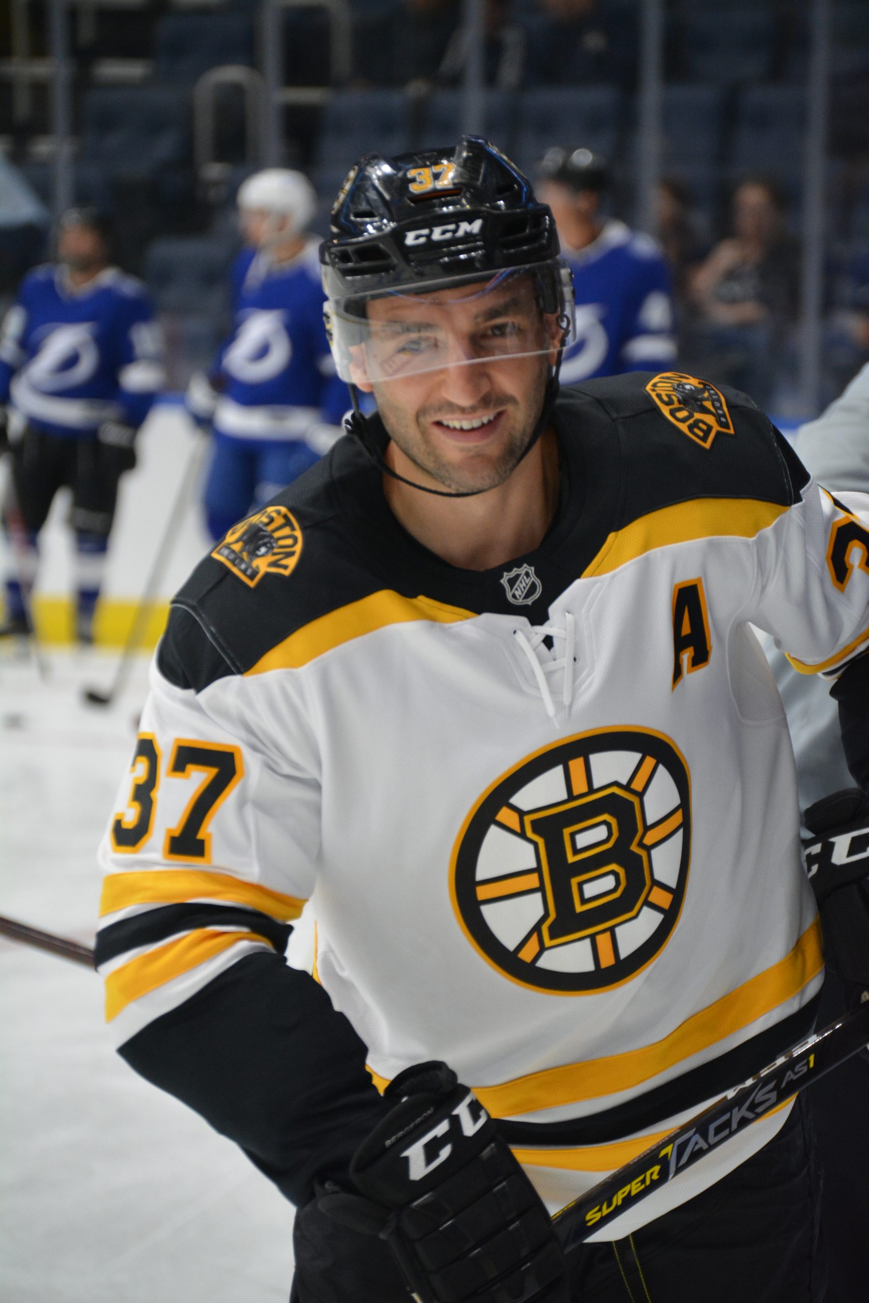 Bruins' Patrice Bergeron retires from NHL